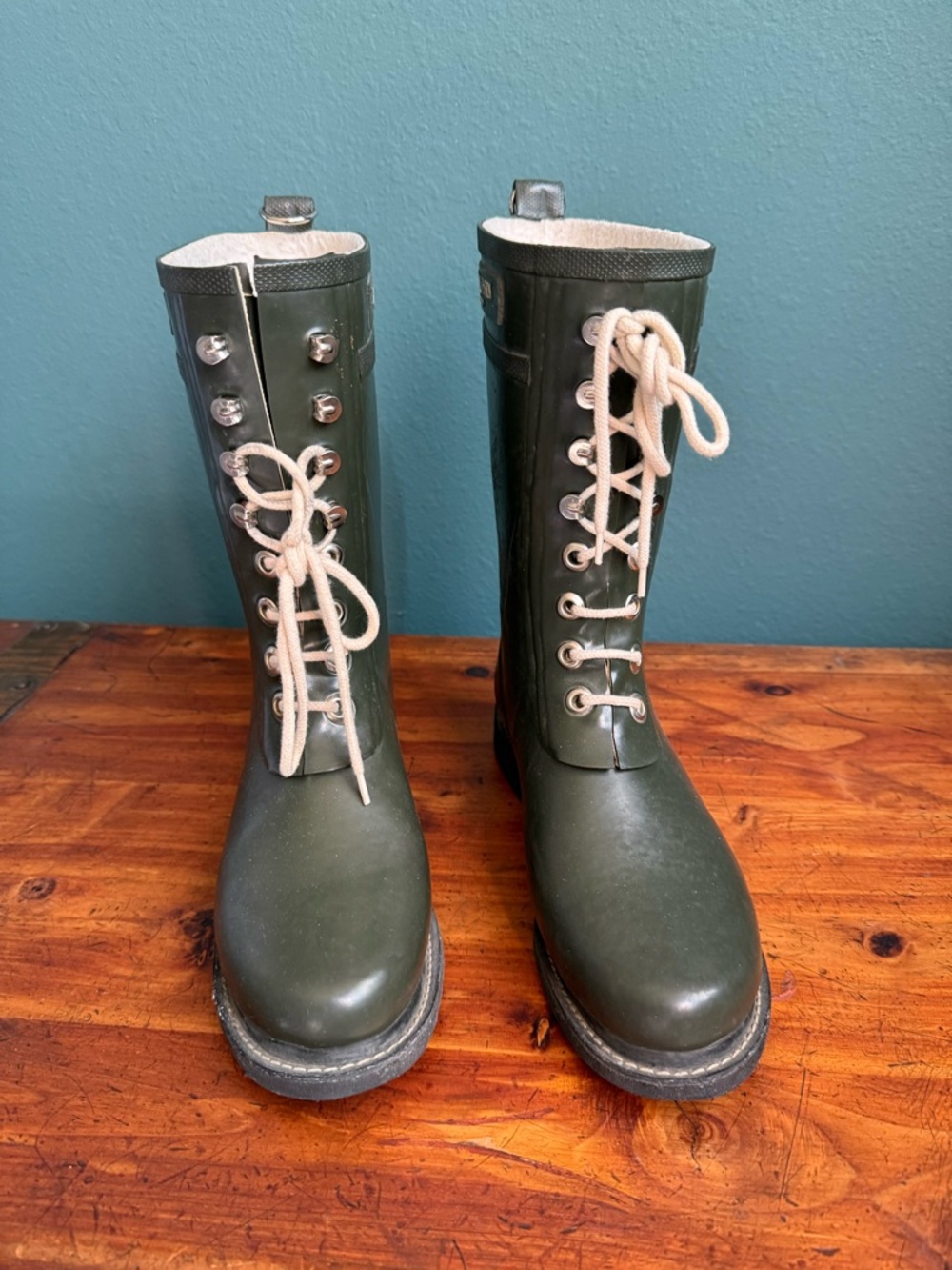 Ilse Jacobsen Olive Green Lace-Up Knee Boots